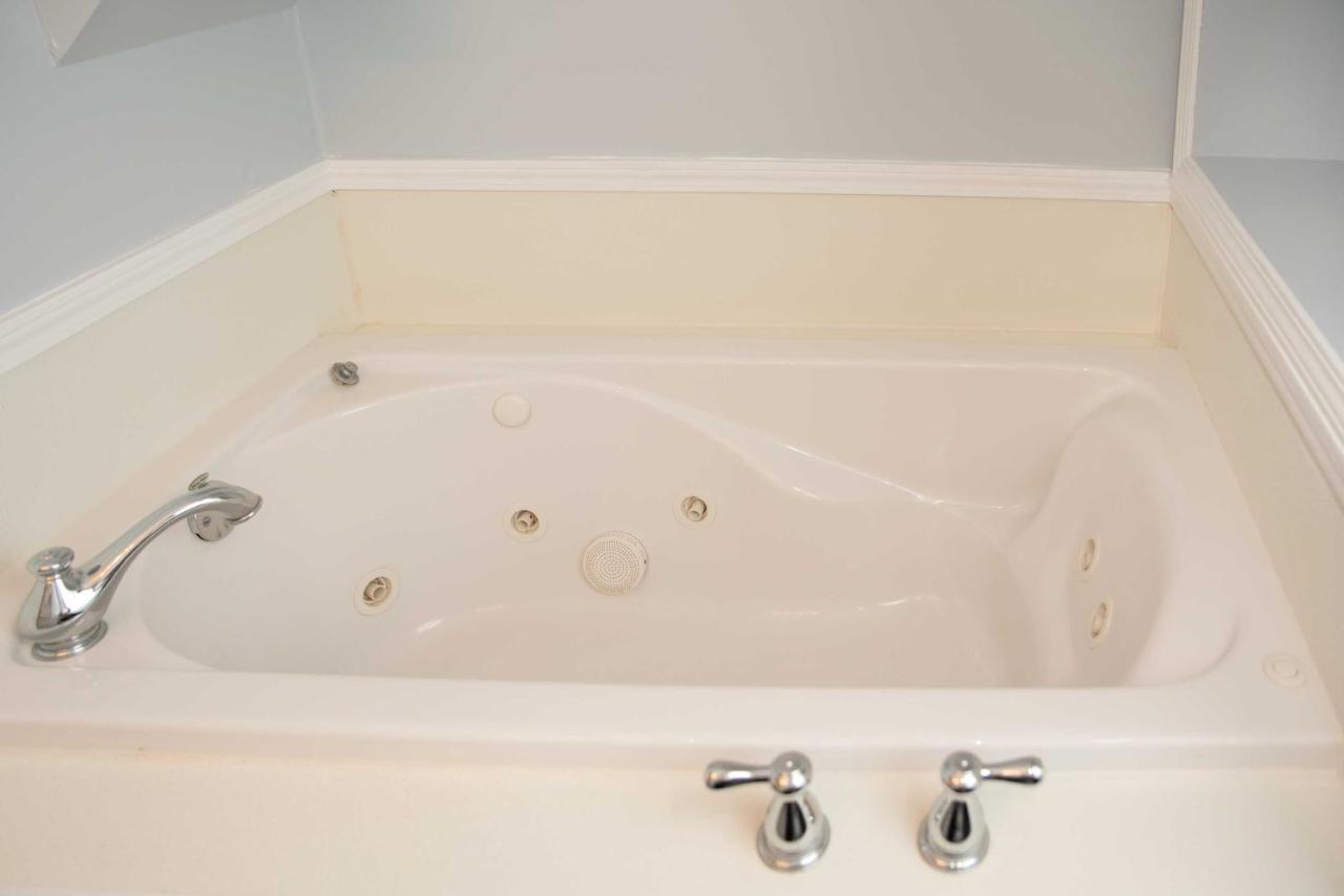 Lakefront Cottage With Private Hot Tub! Buckhead Exterior foto